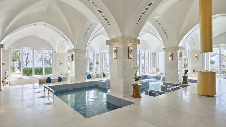 Hilton Salwa Beach Resort & Villas